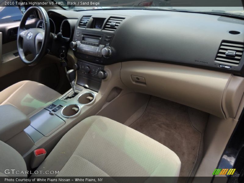 Black / Sand Beige 2010 Toyota Highlander V6 4WD