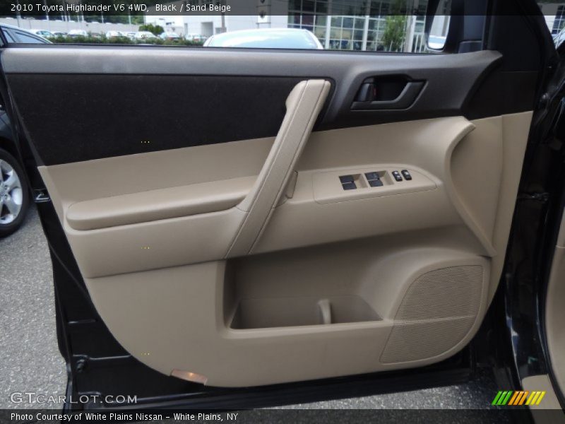 Black / Sand Beige 2010 Toyota Highlander V6 4WD