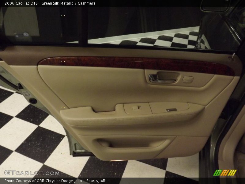 Green Silk Metallic / Cashmere 2006 Cadillac DTS