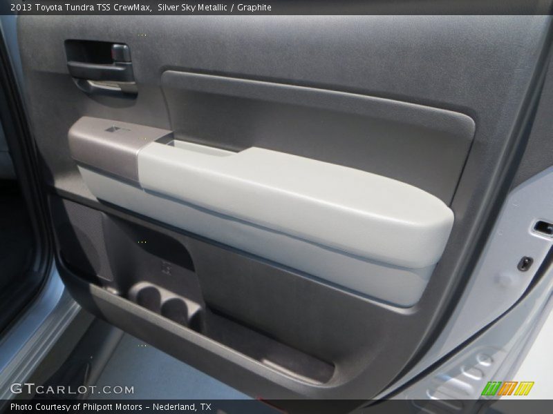 Silver Sky Metallic / Graphite 2013 Toyota Tundra TSS CrewMax