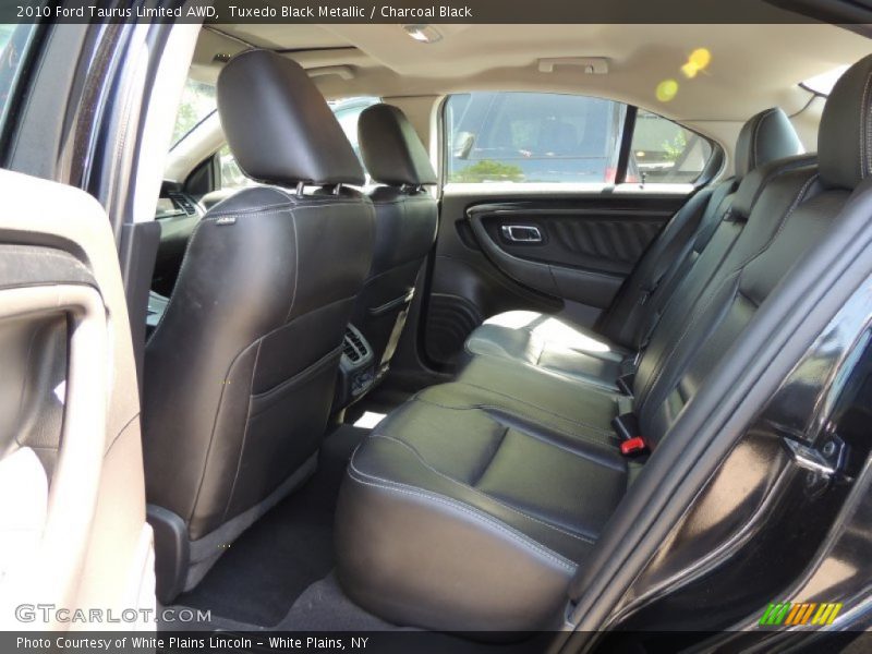 Tuxedo Black Metallic / Charcoal Black 2010 Ford Taurus Limited AWD