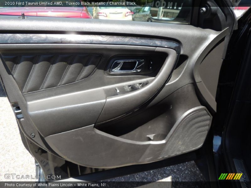 Tuxedo Black Metallic / Charcoal Black 2010 Ford Taurus Limited AWD