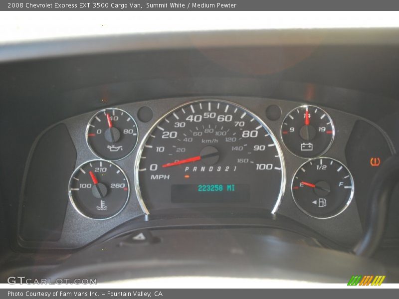 Summit White / Medium Pewter 2008 Chevrolet Express EXT 3500 Cargo Van