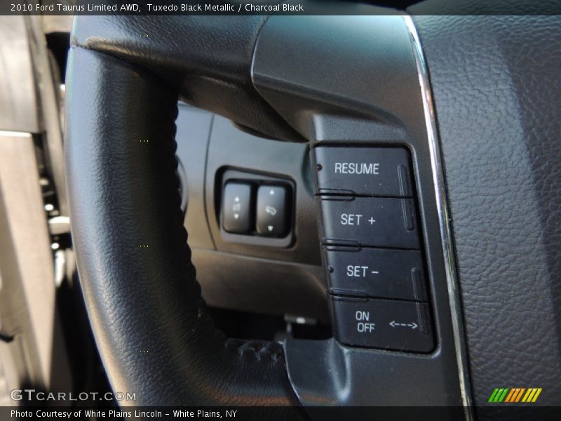 Tuxedo Black Metallic / Charcoal Black 2010 Ford Taurus Limited AWD