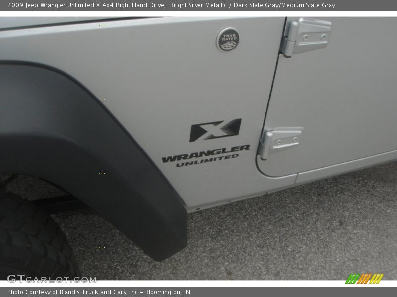 Bright Silver Metallic / Dark Slate Gray/Medium Slate Gray 2009 Jeep Wrangler Unlimited X 4x4 Right Hand Drive