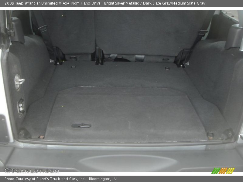 Bright Silver Metallic / Dark Slate Gray/Medium Slate Gray 2009 Jeep Wrangler Unlimited X 4x4 Right Hand Drive