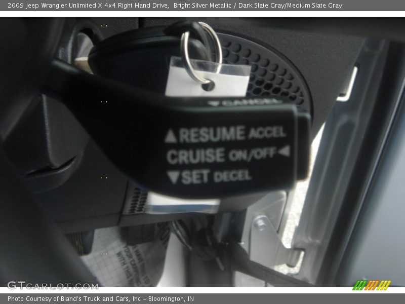 Bright Silver Metallic / Dark Slate Gray/Medium Slate Gray 2009 Jeep Wrangler Unlimited X 4x4 Right Hand Drive