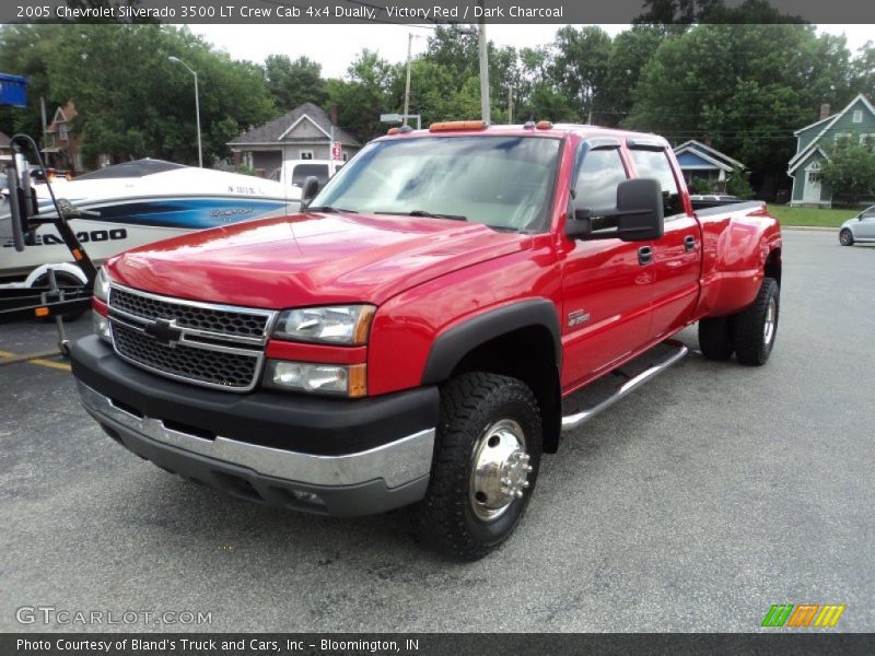 Victory Red / Dark Charcoal 2005 Chevrolet Silverado 3500 LT Crew Cab 4x4 Dually