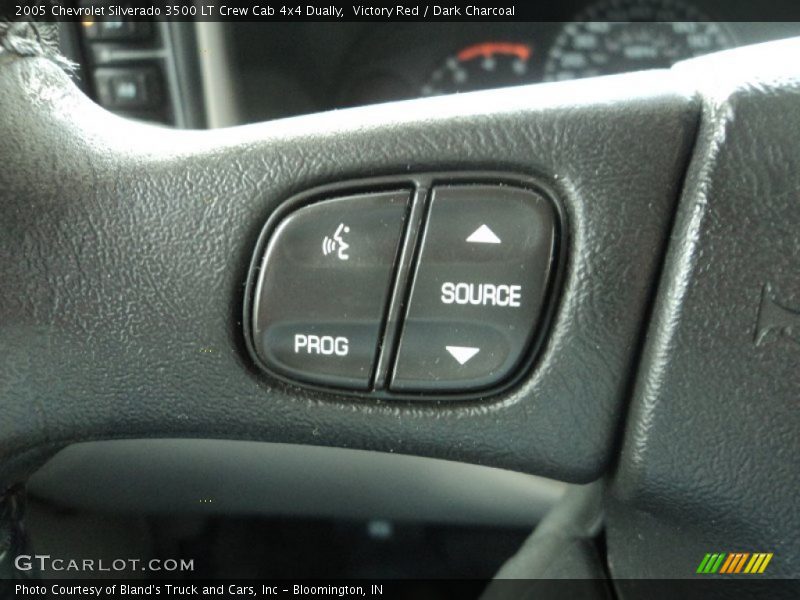 Victory Red / Dark Charcoal 2005 Chevrolet Silverado 3500 LT Crew Cab 4x4 Dually