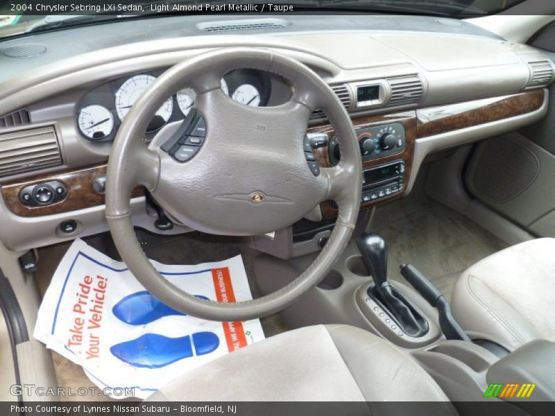 Light Almond Pearl Metallic / Taupe 2004 Chrysler Sebring LXi Sedan