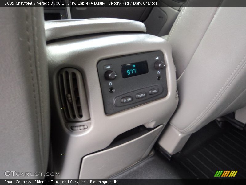 Victory Red / Dark Charcoal 2005 Chevrolet Silverado 3500 LT Crew Cab 4x4 Dually