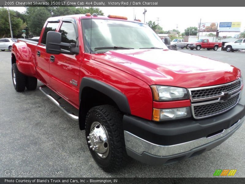 Victory Red / Dark Charcoal 2005 Chevrolet Silverado 3500 LT Crew Cab 4x4 Dually