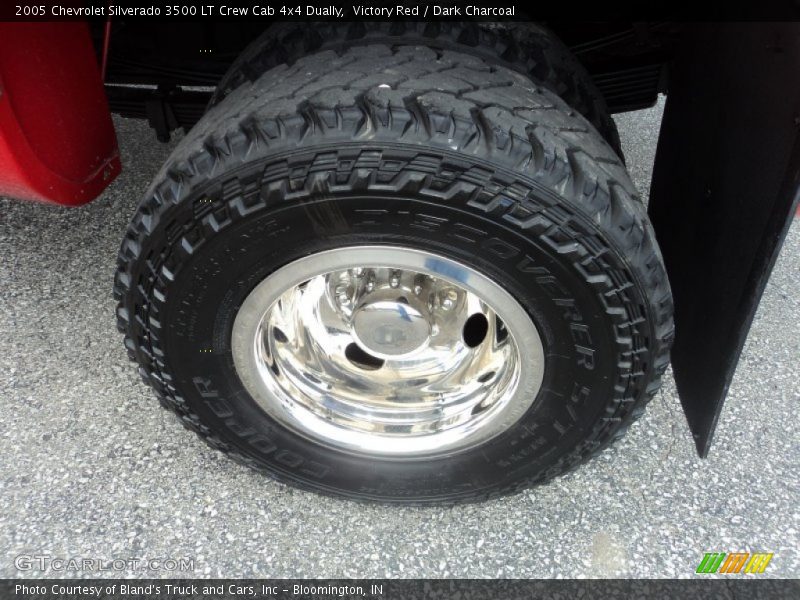 Victory Red / Dark Charcoal 2005 Chevrolet Silverado 3500 LT Crew Cab 4x4 Dually