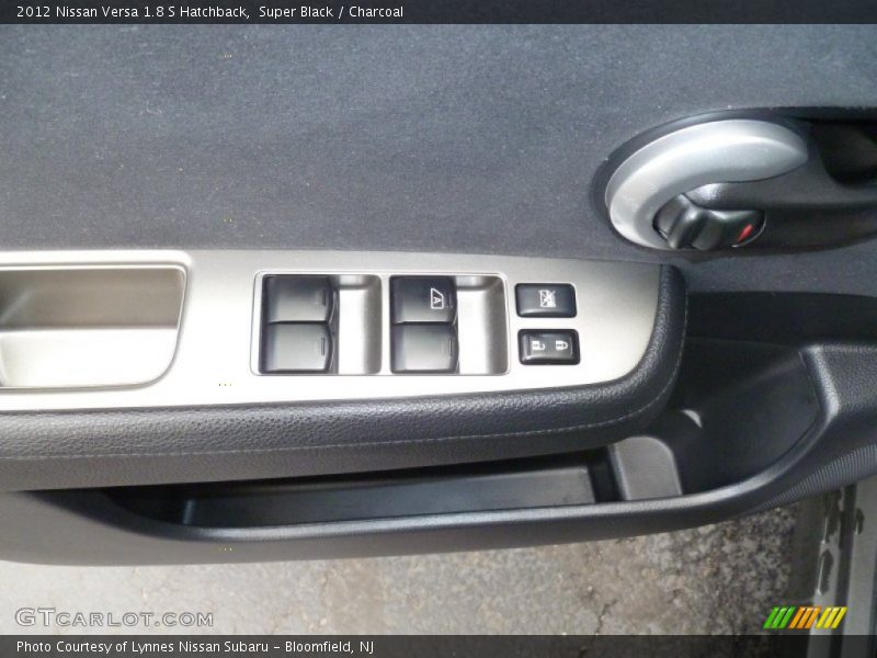 Super Black / Charcoal 2012 Nissan Versa 1.8 S Hatchback