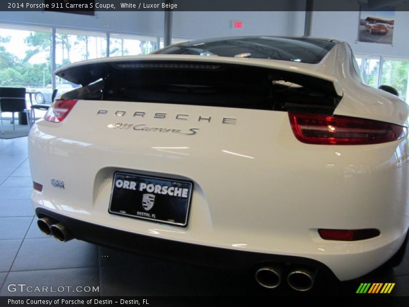 White / Luxor Beige 2014 Porsche 911 Carrera S Coupe
