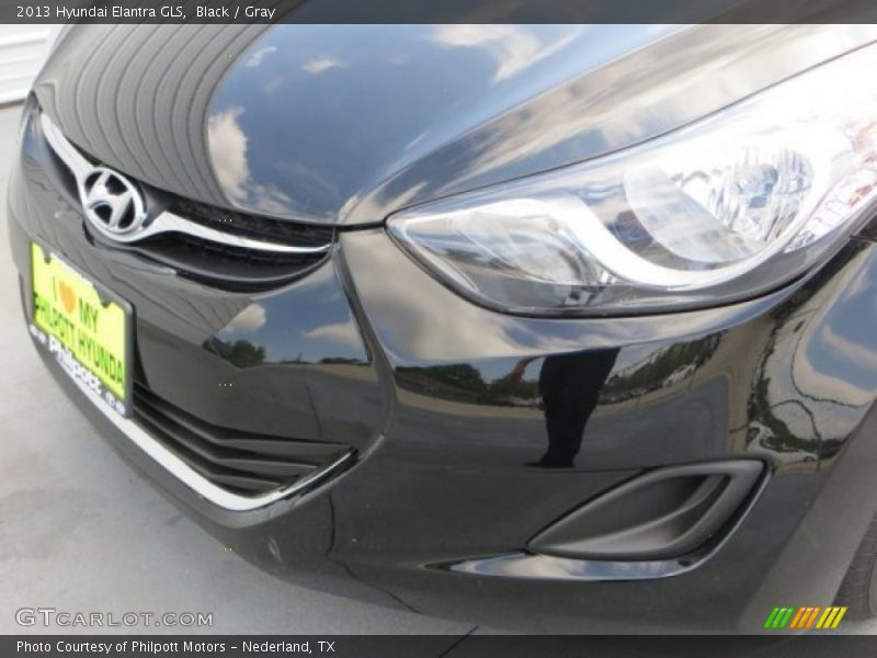 Black / Gray 2013 Hyundai Elantra GLS