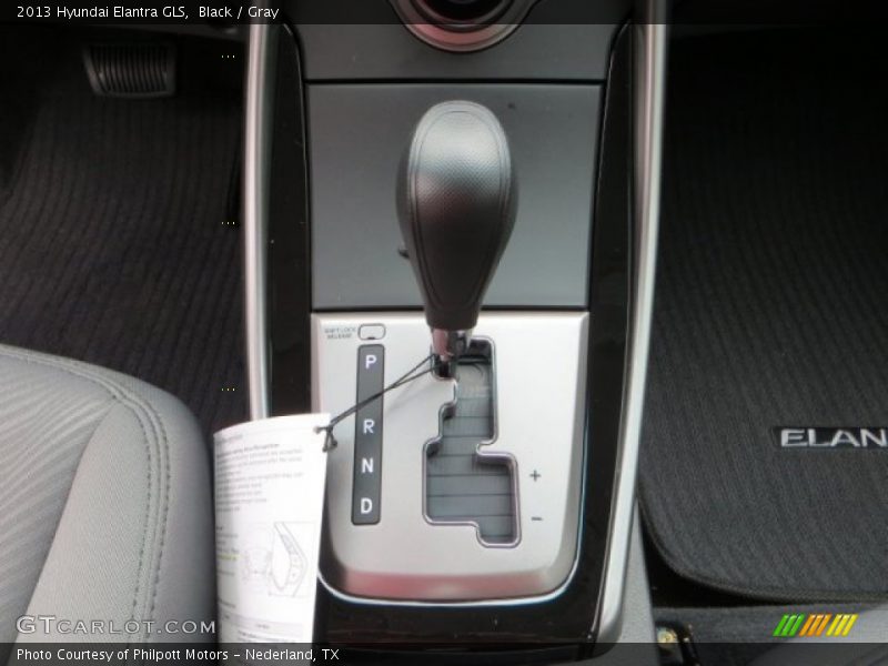 Black / Gray 2013 Hyundai Elantra GLS