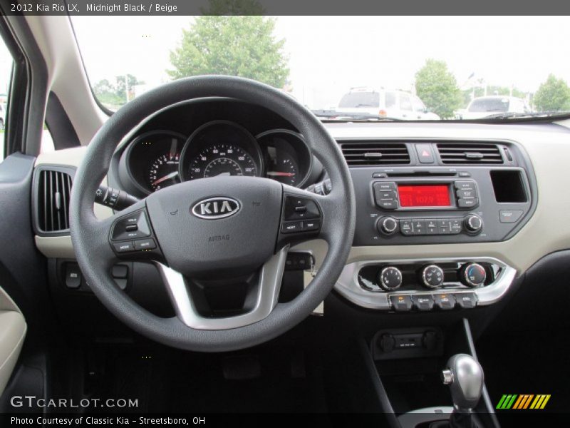 Dashboard of 2012 Rio LX