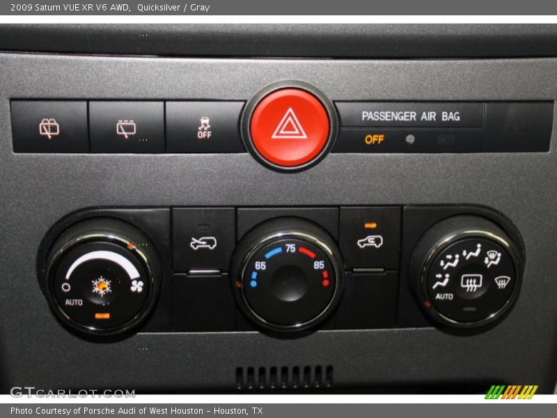Quicksilver / Gray 2009 Saturn VUE XR V6 AWD