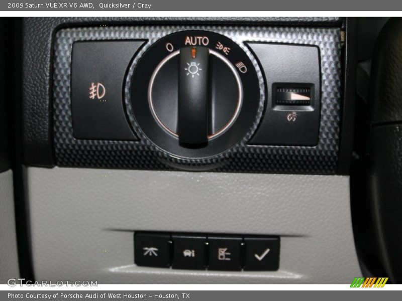 Quicksilver / Gray 2009 Saturn VUE XR V6 AWD