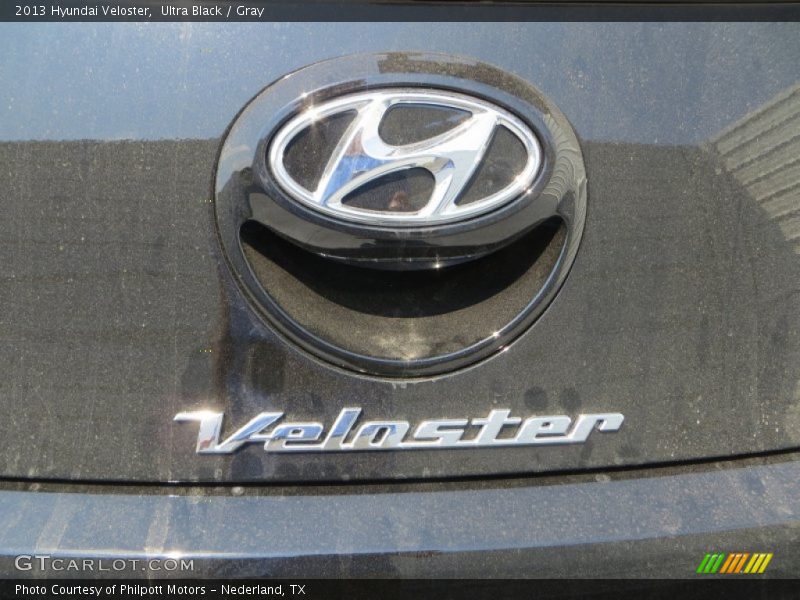 Ultra Black / Gray 2013 Hyundai Veloster