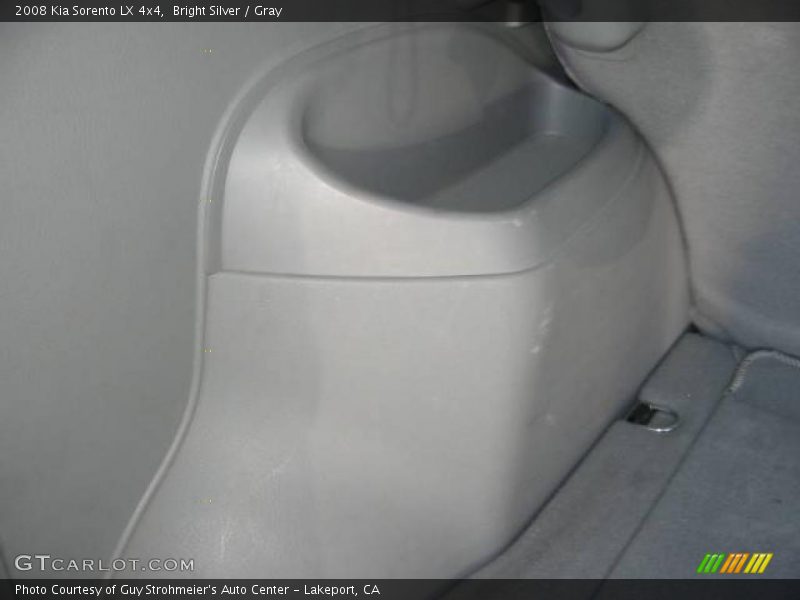 Bright Silver / Gray 2008 Kia Sorento LX 4x4