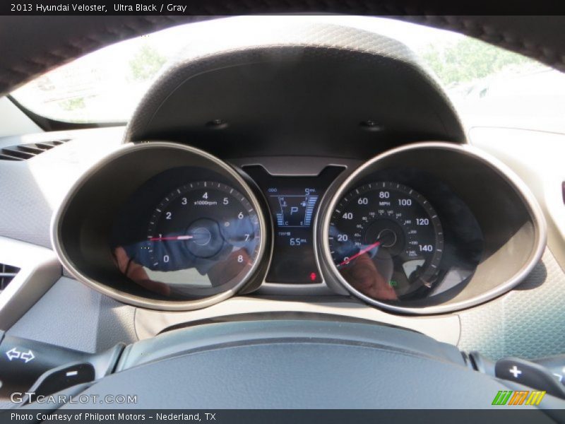Ultra Black / Gray 2013 Hyundai Veloster