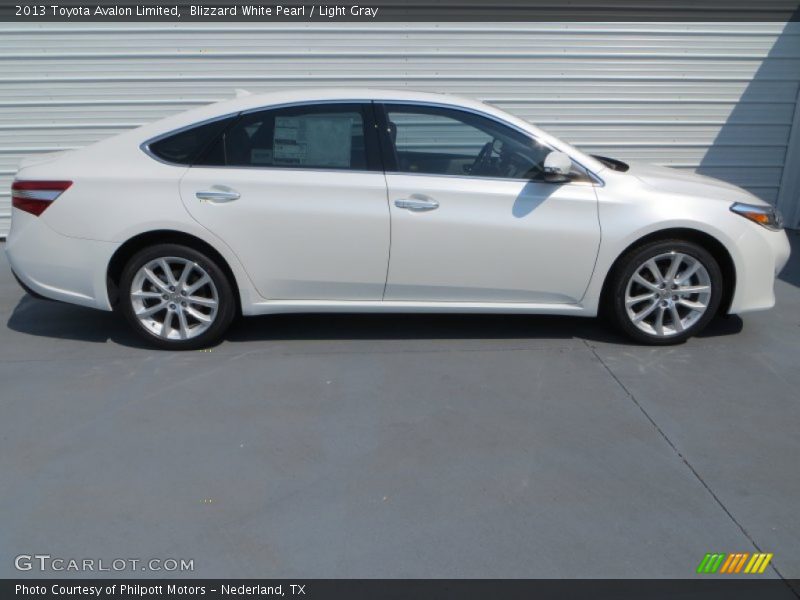 Blizzard White Pearl / Light Gray 2013 Toyota Avalon Limited