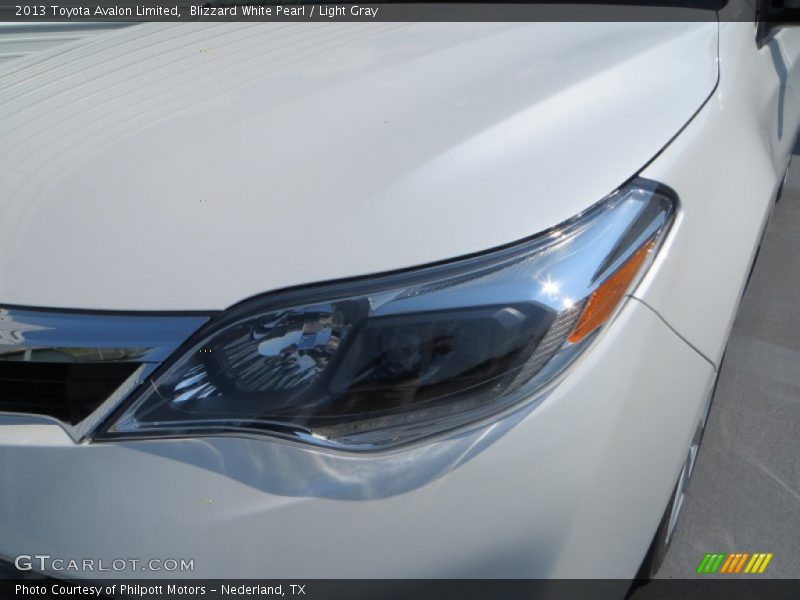 Blizzard White Pearl / Light Gray 2013 Toyota Avalon Limited
