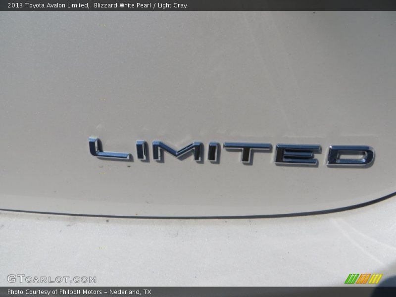 Blizzard White Pearl / Light Gray 2013 Toyota Avalon Limited