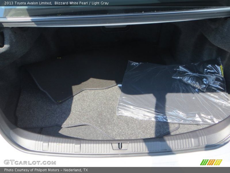 Blizzard White Pearl / Light Gray 2013 Toyota Avalon Limited