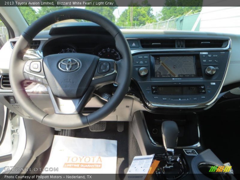 Blizzard White Pearl / Light Gray 2013 Toyota Avalon Limited