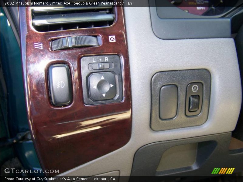 Sequoia Green Pearlescent / Tan 2002 Mitsubishi Montero Limited 4x4