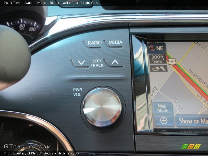 Blizzard White Pearl / Light Gray 2013 Toyota Avalon Limited