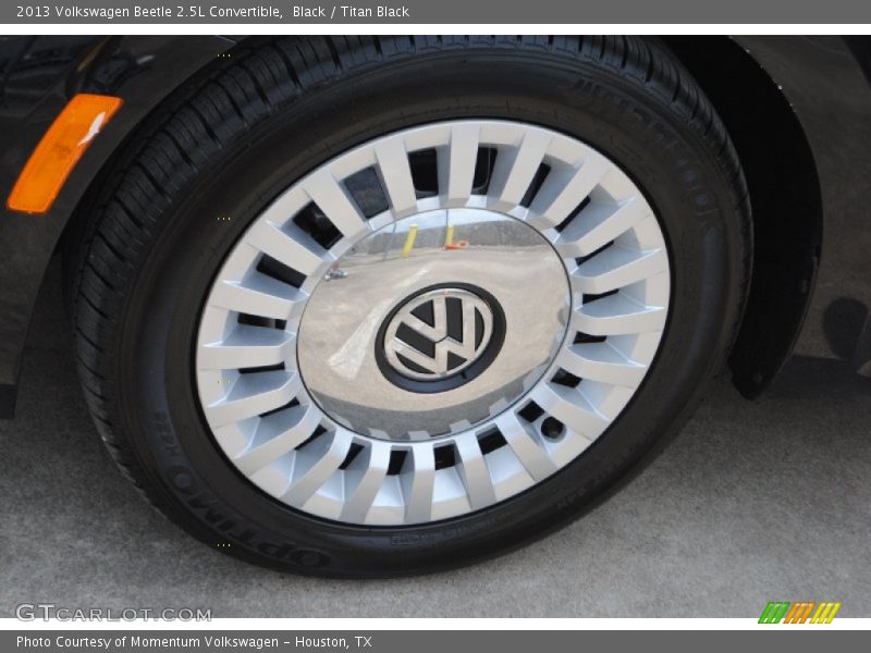 Black / Titan Black 2013 Volkswagen Beetle 2.5L Convertible