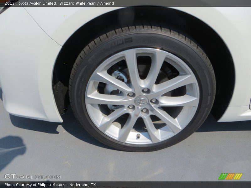 Blizzard White Pearl / Almond 2013 Toyota Avalon Limited