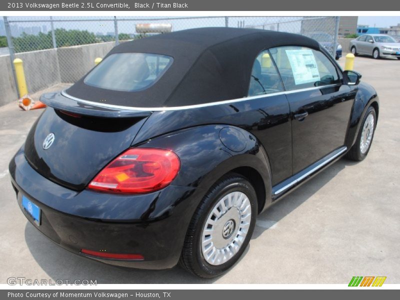 Black / Titan Black 2013 Volkswagen Beetle 2.5L Convertible
