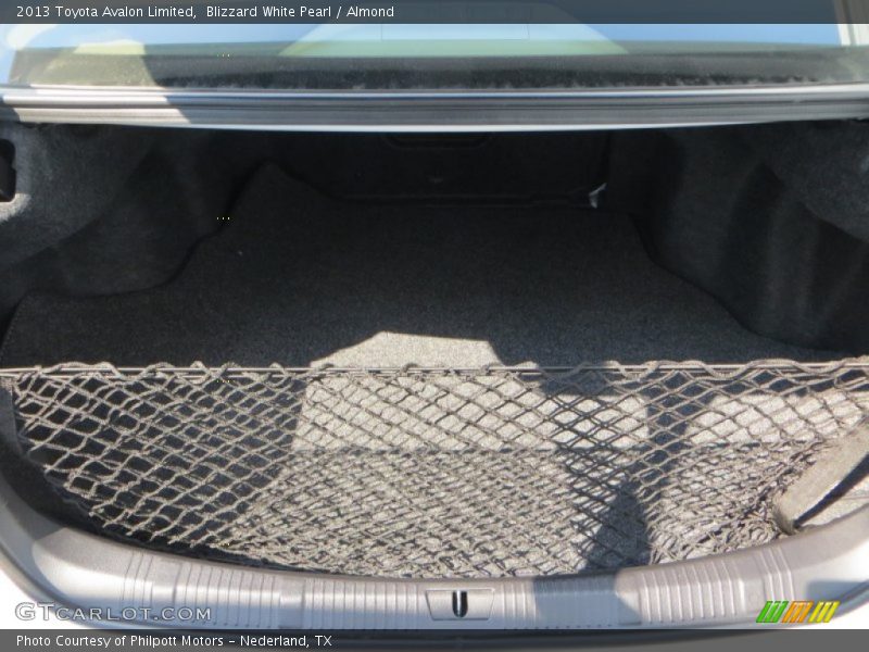 Blizzard White Pearl / Almond 2013 Toyota Avalon Limited