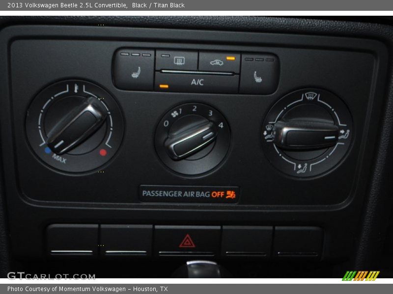 Black / Titan Black 2013 Volkswagen Beetle 2.5L Convertible