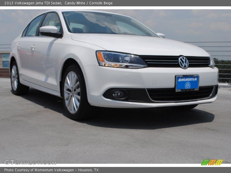 Candy White / Cornsilk Beige 2013 Volkswagen Jetta TDI Sedan