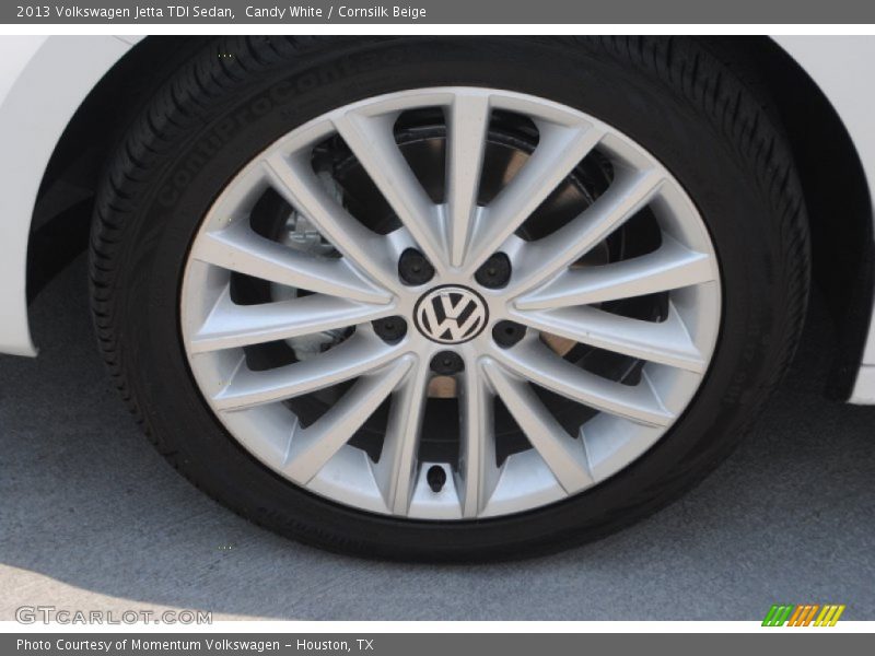 Candy White / Cornsilk Beige 2013 Volkswagen Jetta TDI Sedan