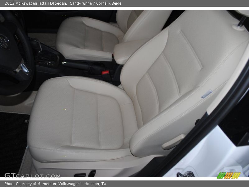Candy White / Cornsilk Beige 2013 Volkswagen Jetta TDI Sedan