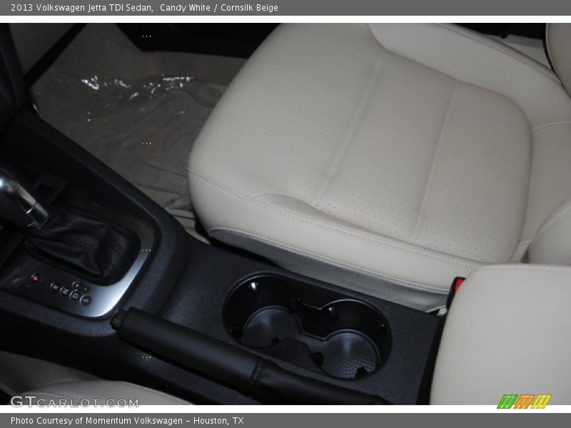 Candy White / Cornsilk Beige 2013 Volkswagen Jetta TDI Sedan