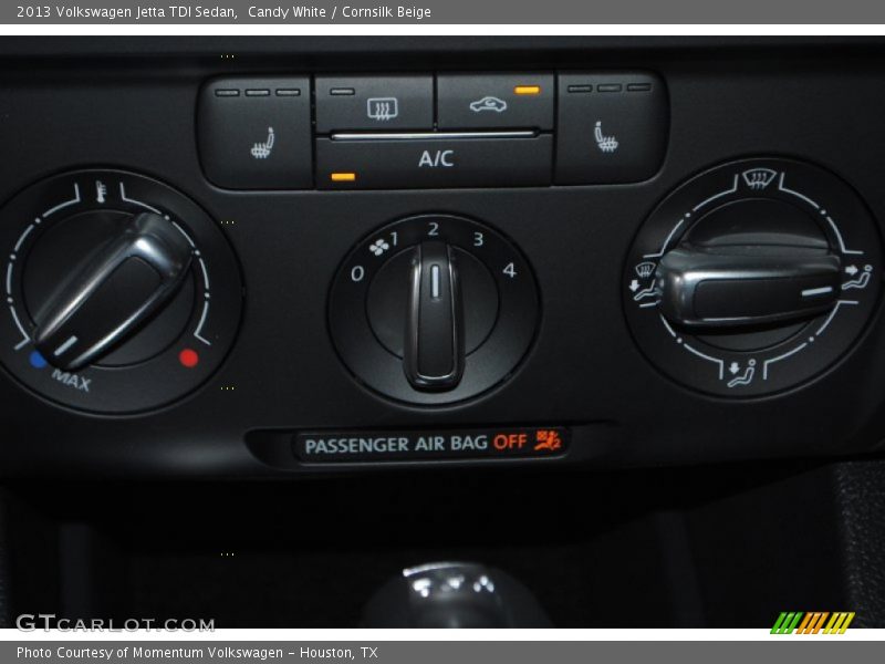Candy White / Cornsilk Beige 2013 Volkswagen Jetta TDI Sedan