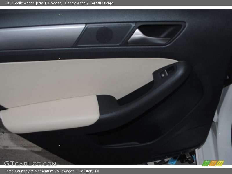 Candy White / Cornsilk Beige 2013 Volkswagen Jetta TDI Sedan