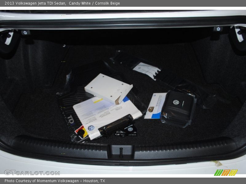 Candy White / Cornsilk Beige 2013 Volkswagen Jetta TDI Sedan