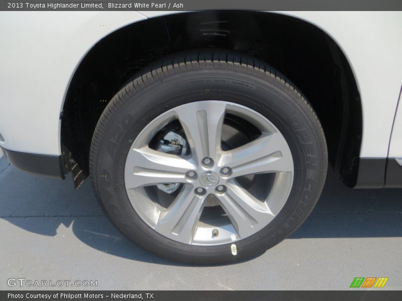 Blizzard White Pearl / Ash 2013 Toyota Highlander Limited