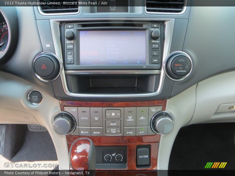 Blizzard White Pearl / Ash 2013 Toyota Highlander Limited
