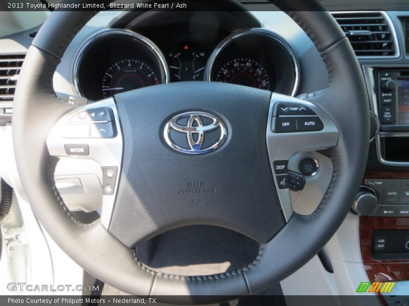 Blizzard White Pearl / Ash 2013 Toyota Highlander Limited