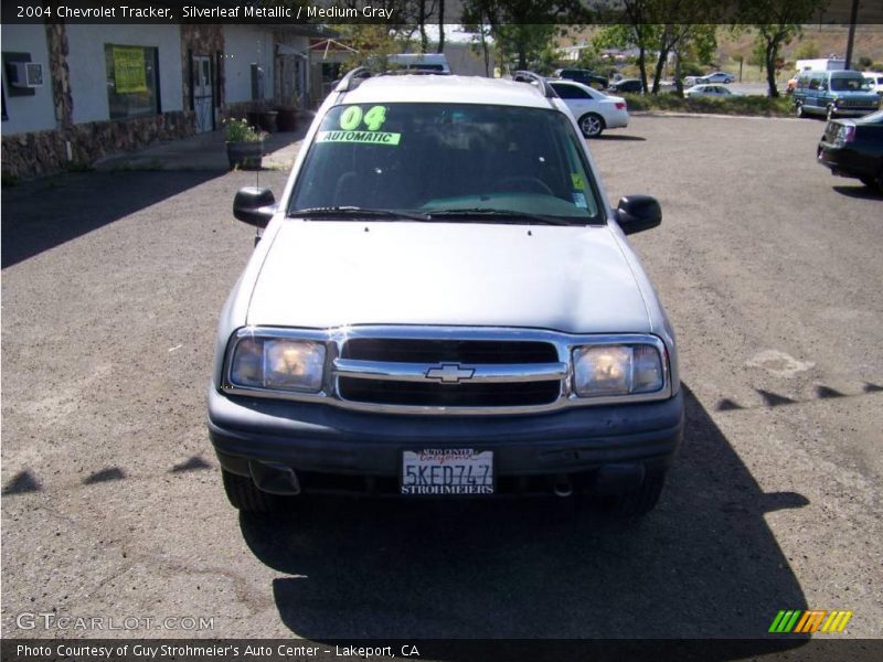 Silverleaf Metallic / Medium Gray 2004 Chevrolet Tracker
